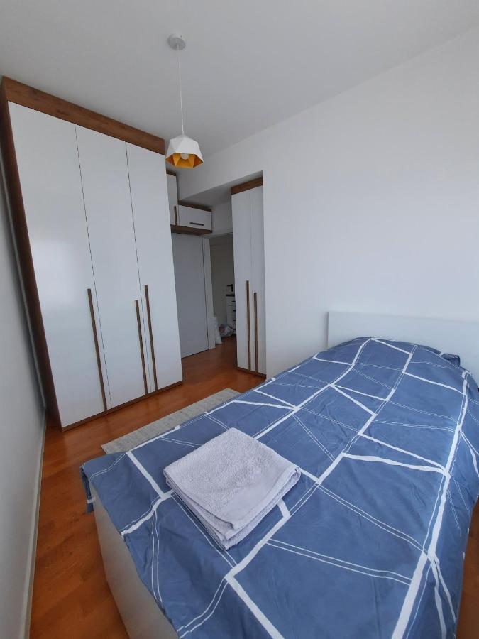Luxury Sky View Apartment プリシュティナ エクステリア 写真
